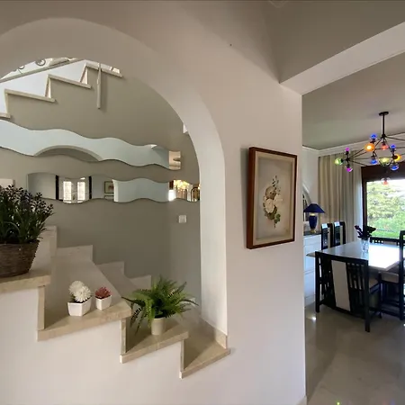 Olympia Villa